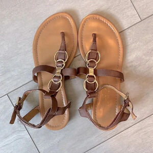 MARC FISHER Brown Leather T-Strap Flat Sandals with Gold Ring Hardware, Size 7